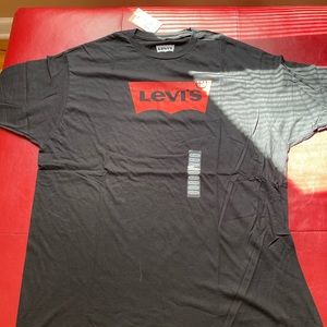 Levi’s shirt
